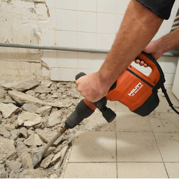 breekhamer-hilti breekhamer-huren-ras-verhuur-bergen-op-zoom-roosendaal